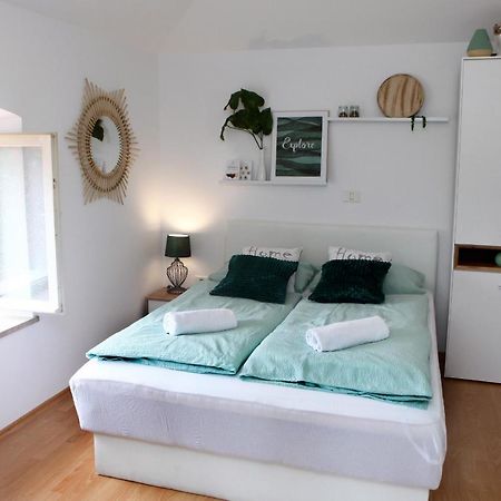 Cool & Romantic Studio In Portoroz Jb3 ภายนอก รูปภาพ