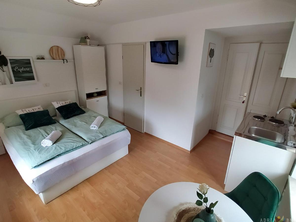 Cool & Romantic Studio In Portoroz Jb3 ภายนอก รูปภาพ